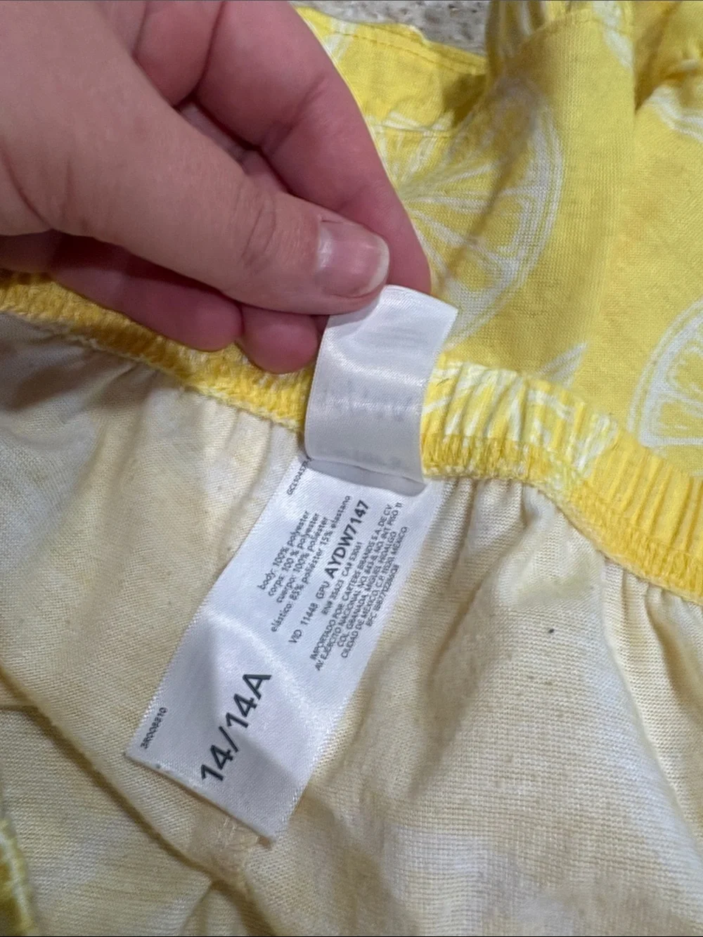 Carters size 14 lemon print tank and shorts two piece pajamas